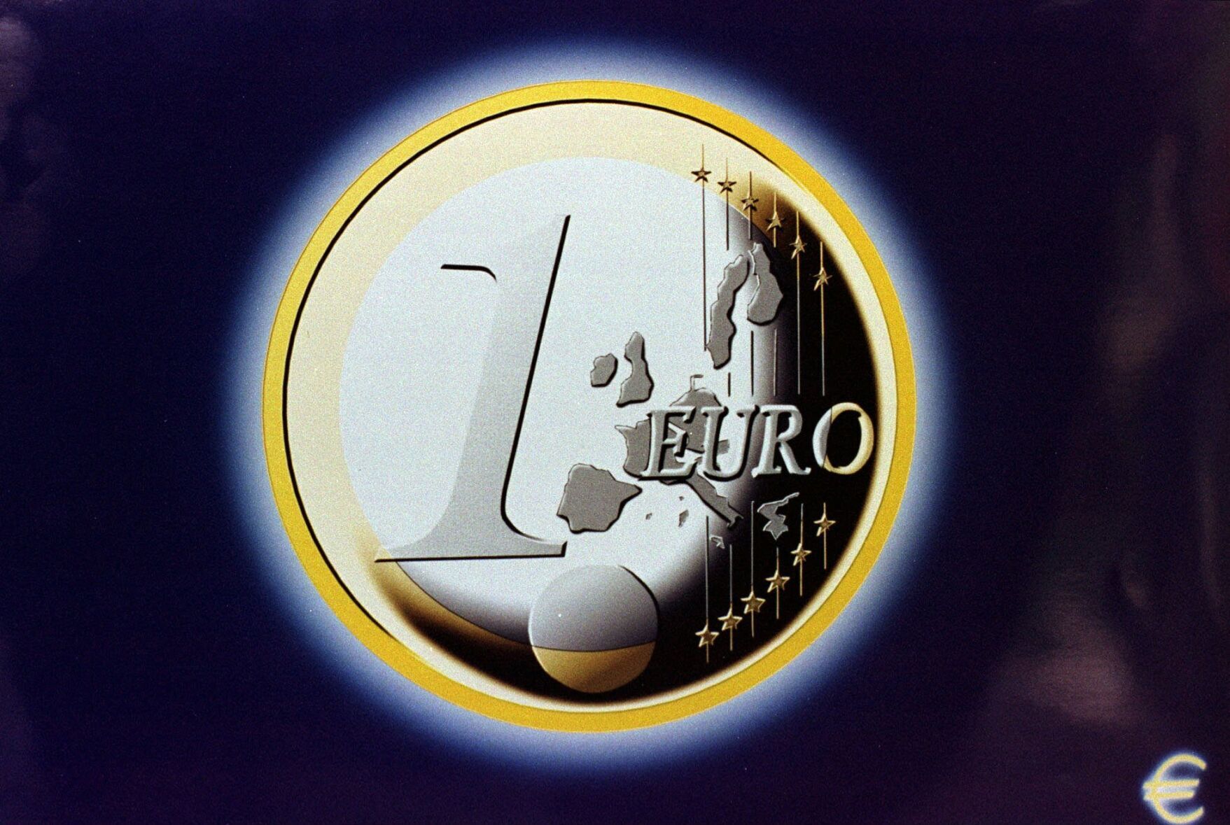 1998: The Euro